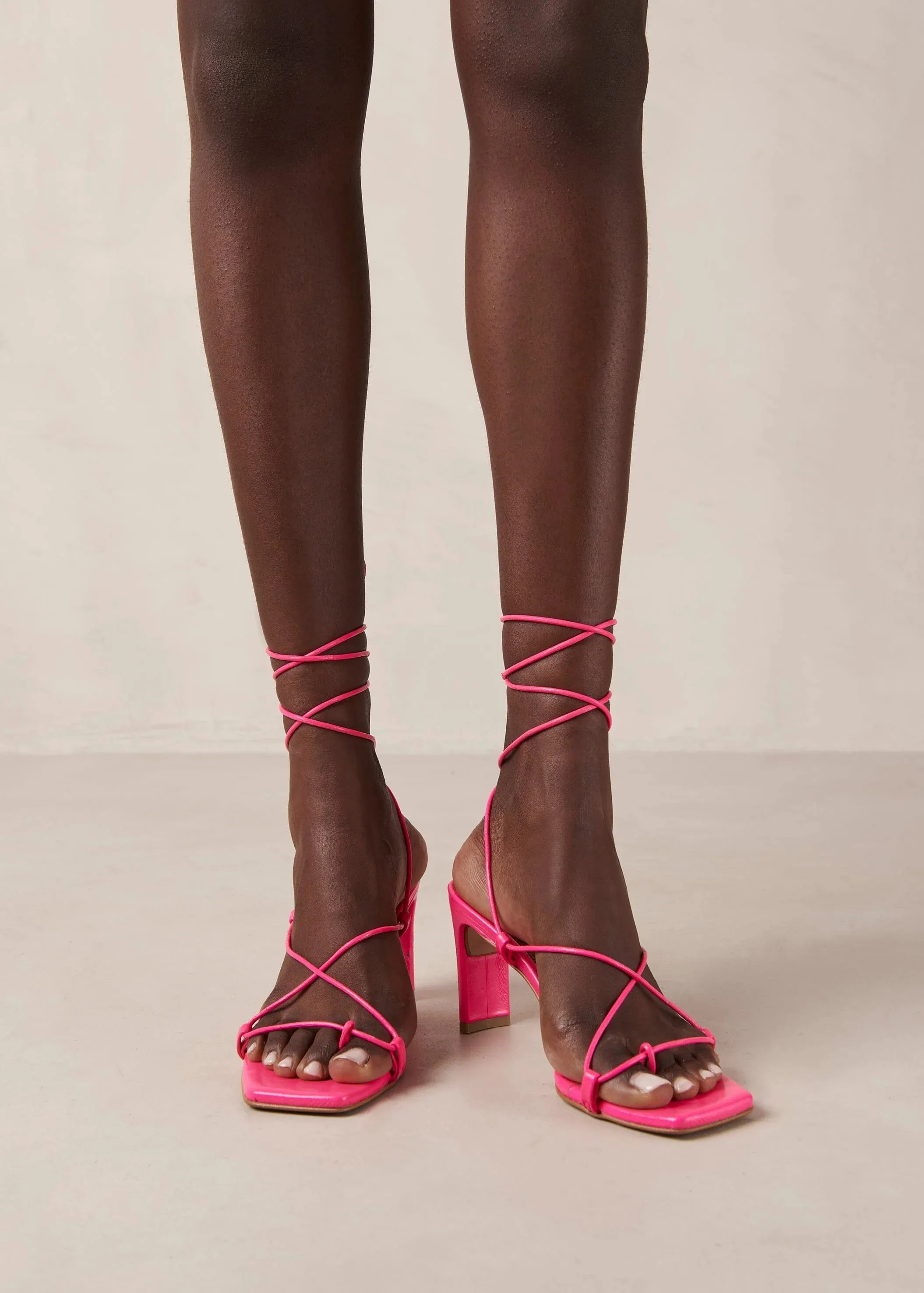 Alohas Bellini Neon Magenta