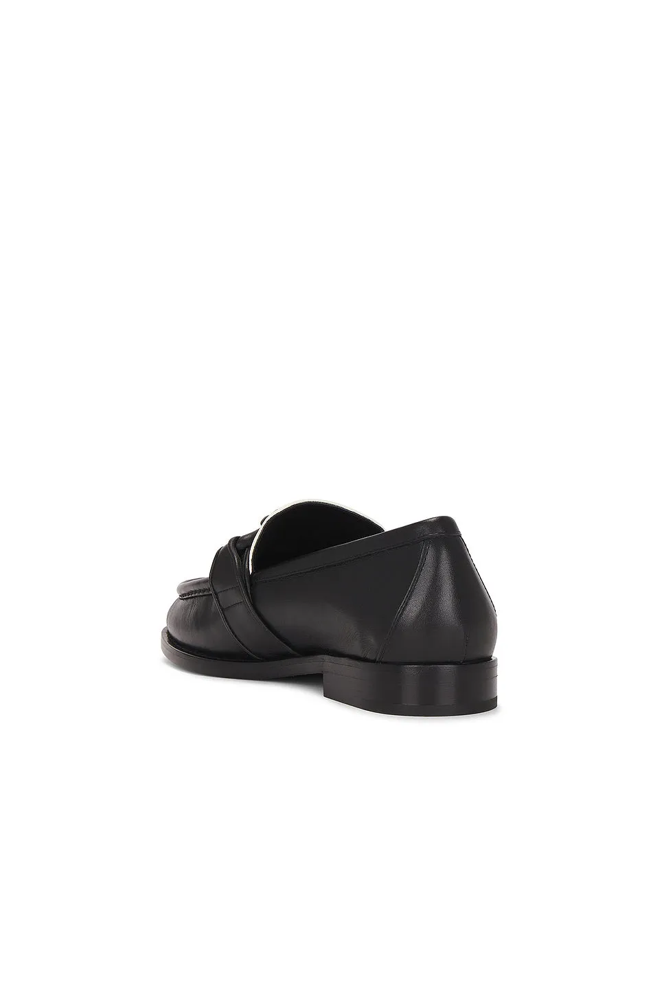 Astaire Flat