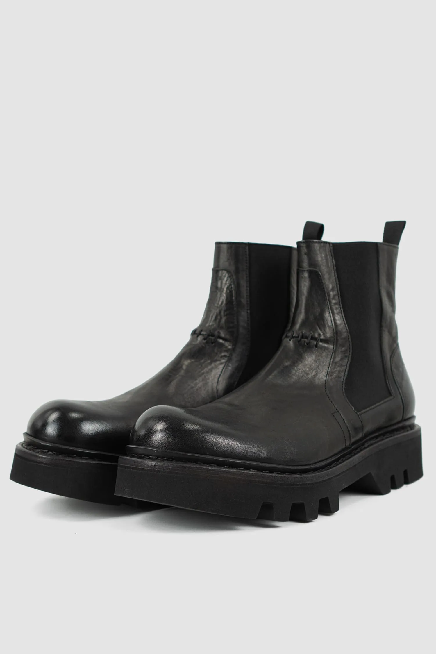Emert Scar Stitch Chelsea Boots