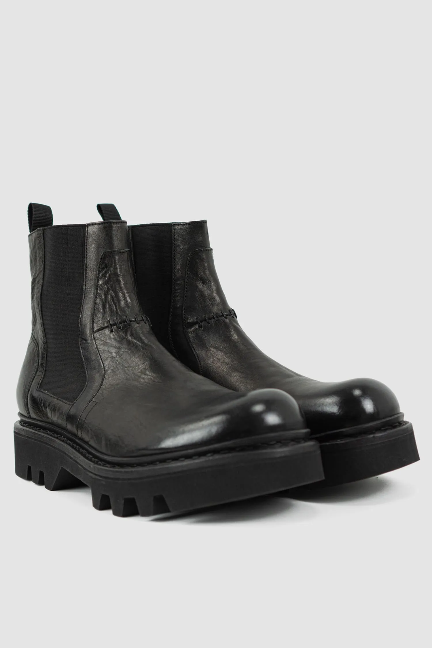 Emert Scar Stitch Chelsea Boots