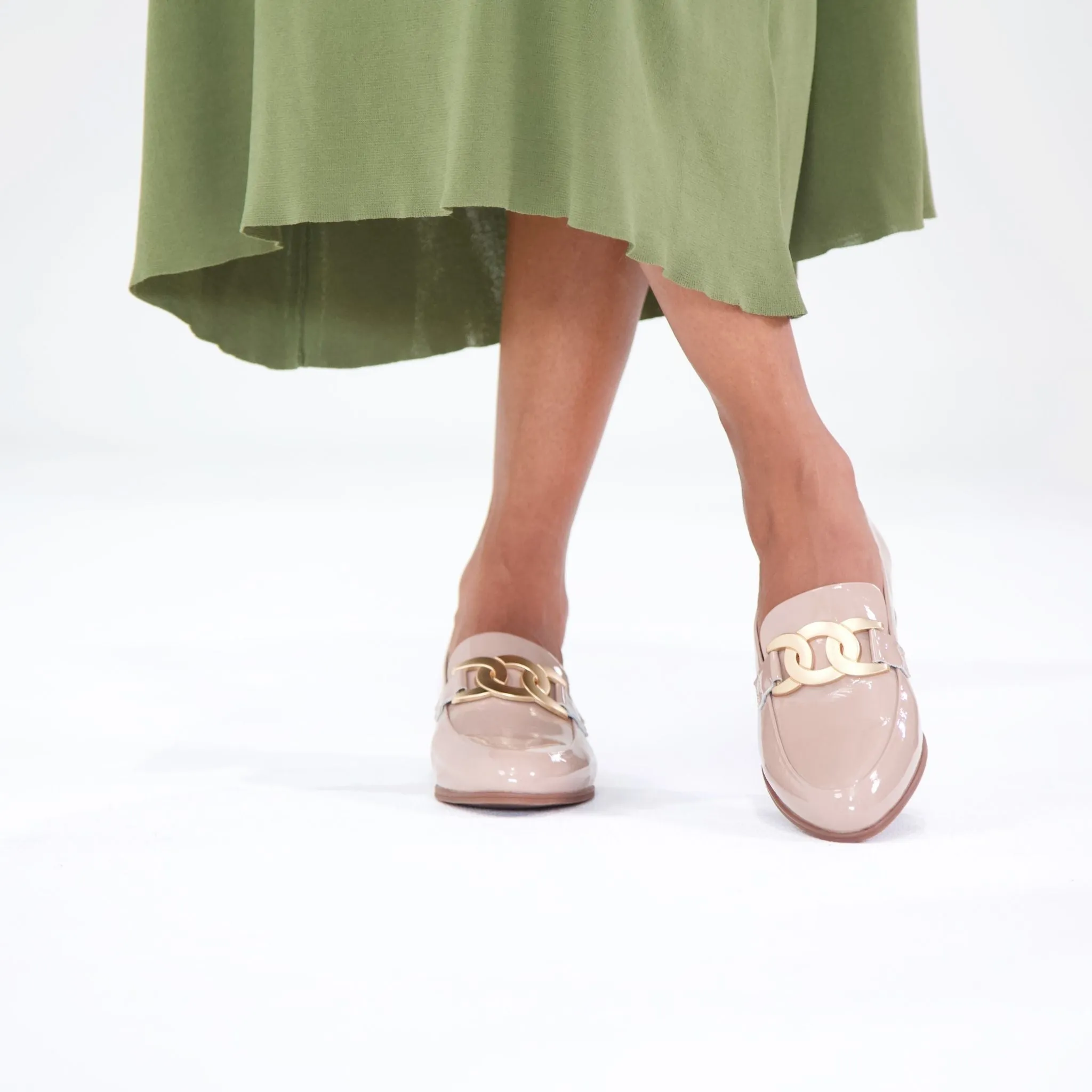 Gumper Dark Cafe Patent Loafers