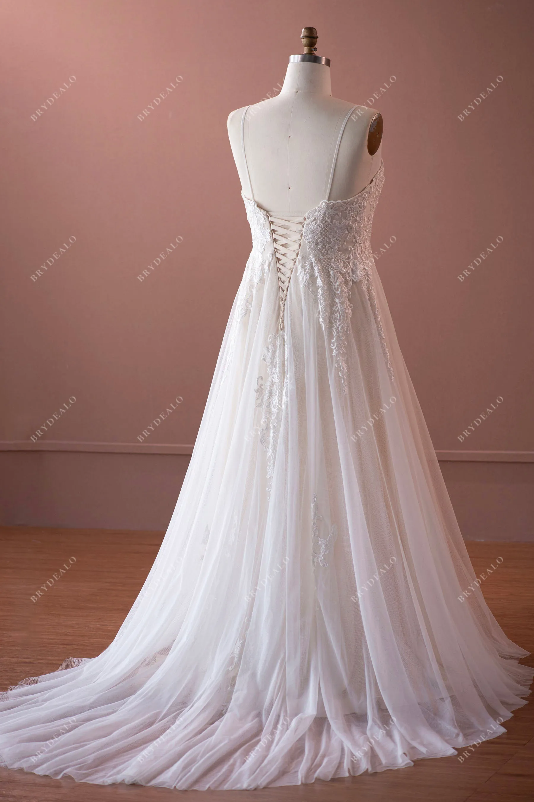 Plus Size Spaghetti Strap Stylish Lace A-line Champagne Bridal Dress