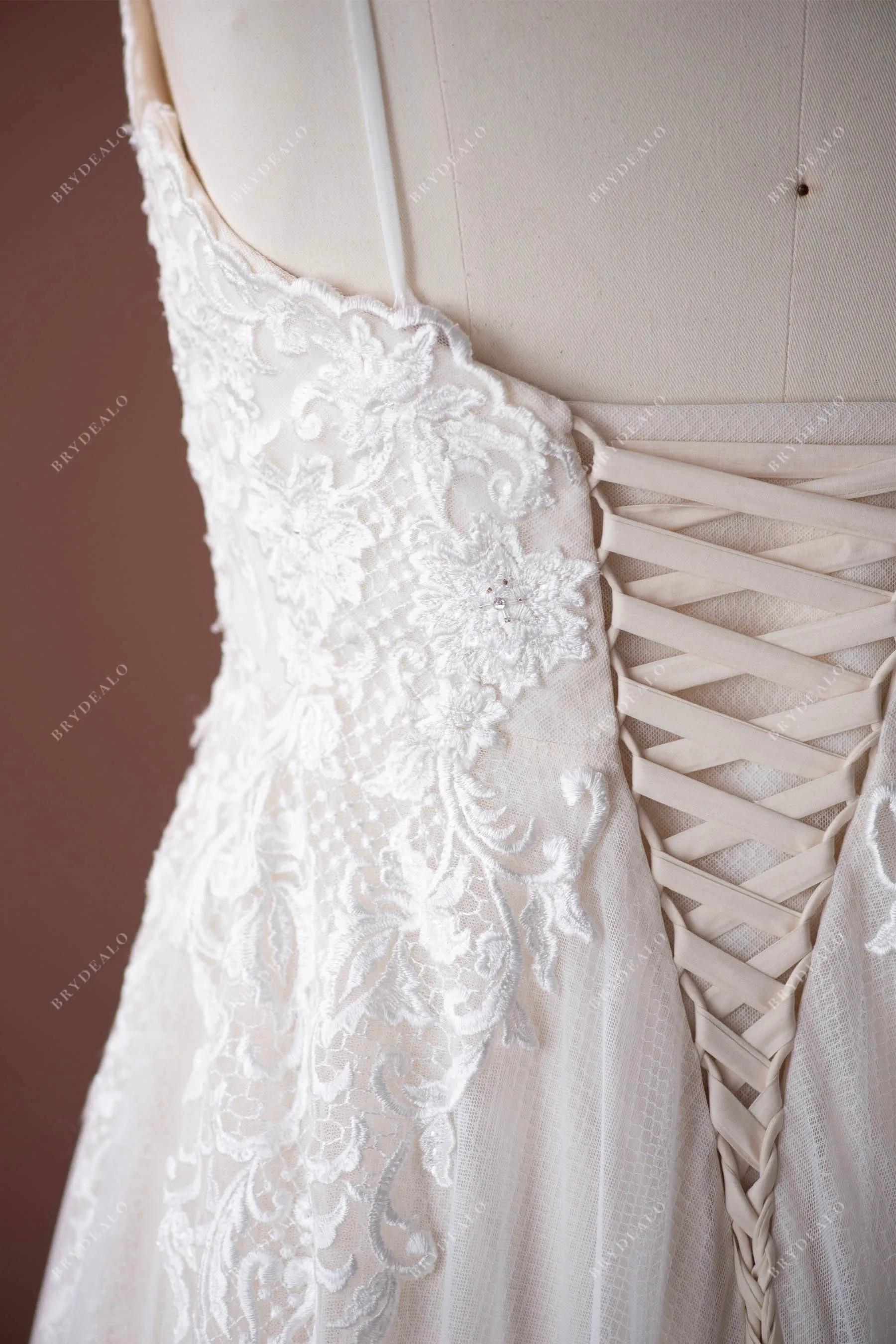 Plus Size Spaghetti Strap Stylish Lace A-line Champagne Bridal Dress