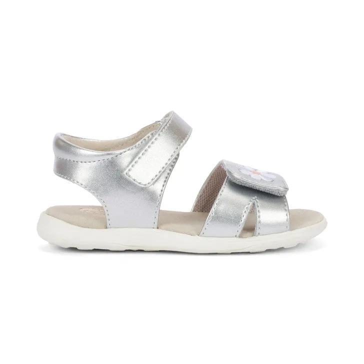 See Kai Run Olivia III | Silver/Flower Little Kids Sandals