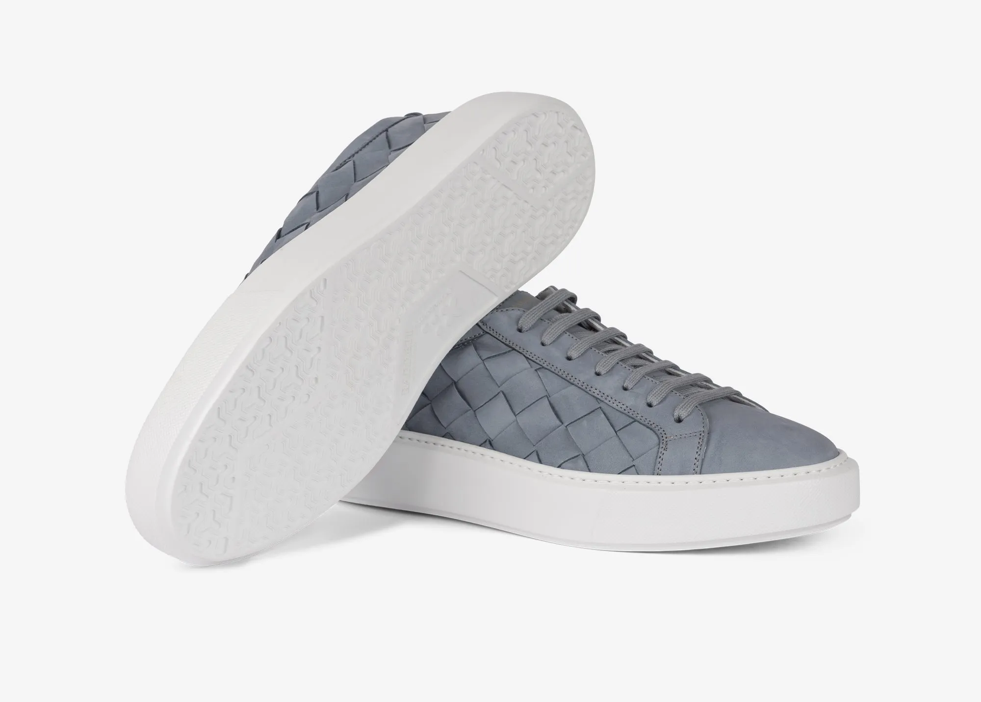 Sneaker in suede intrecciato grigio