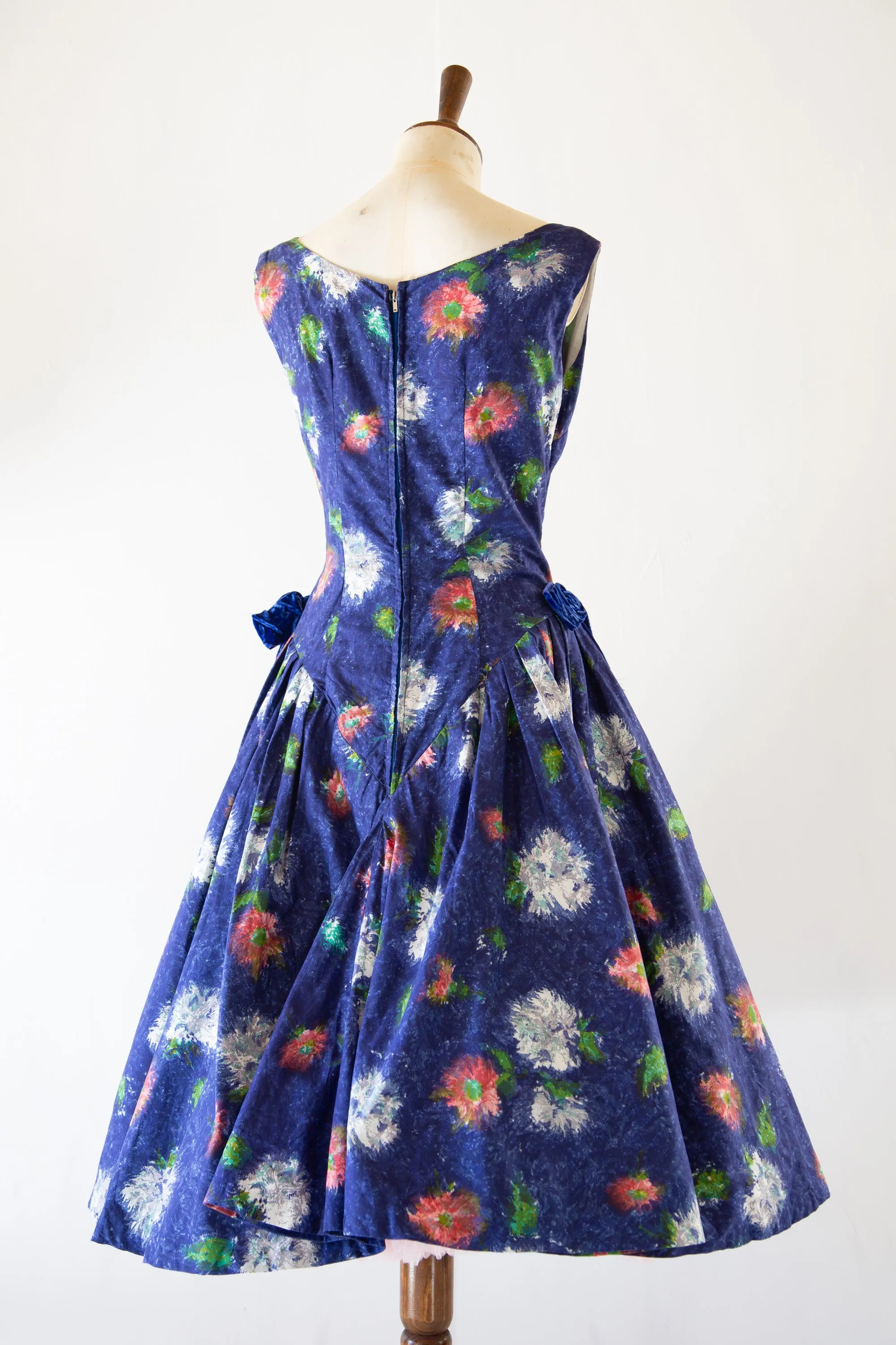 Vintage 1950s Blue Floral Cotton Dress