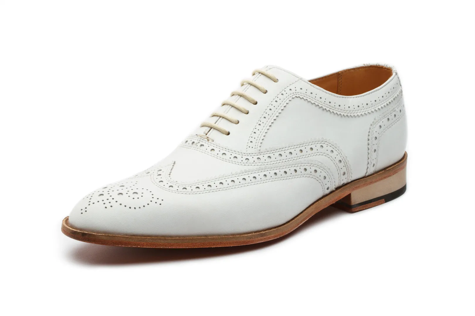 Wingtip Oxford Classic - White